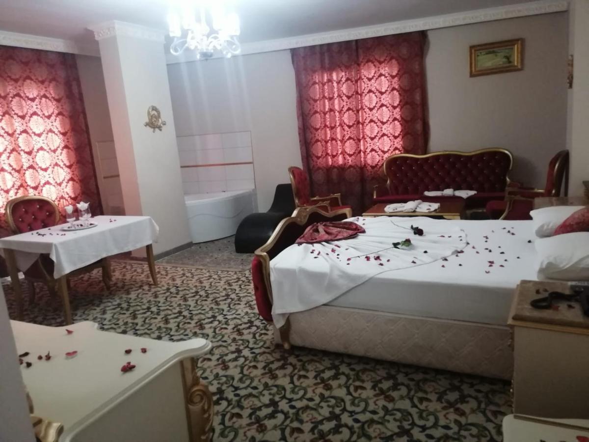 Metros Hotel Mersin  Exterior photo