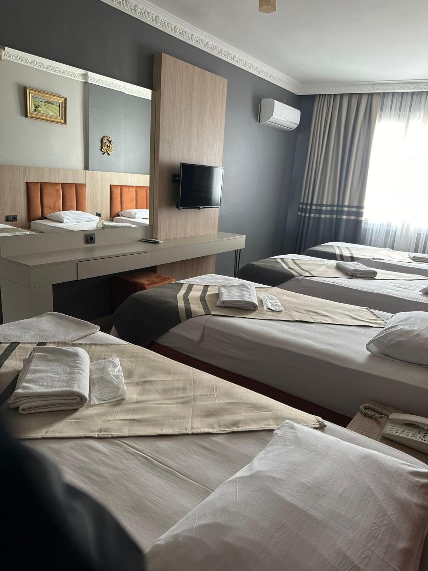 Metros Hotel Mersin  Exterior photo