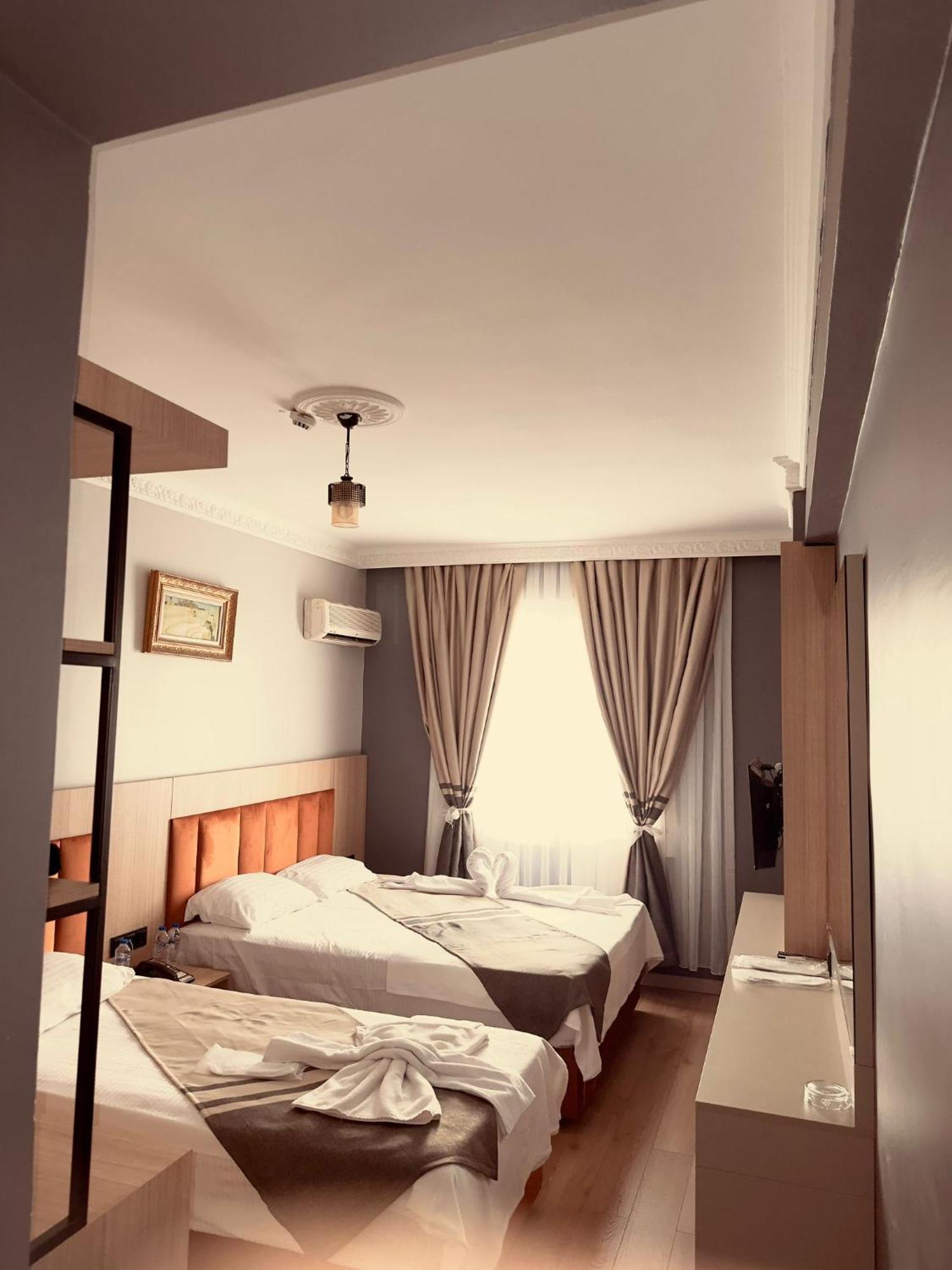 Metros Hotel Mersin  Exterior photo