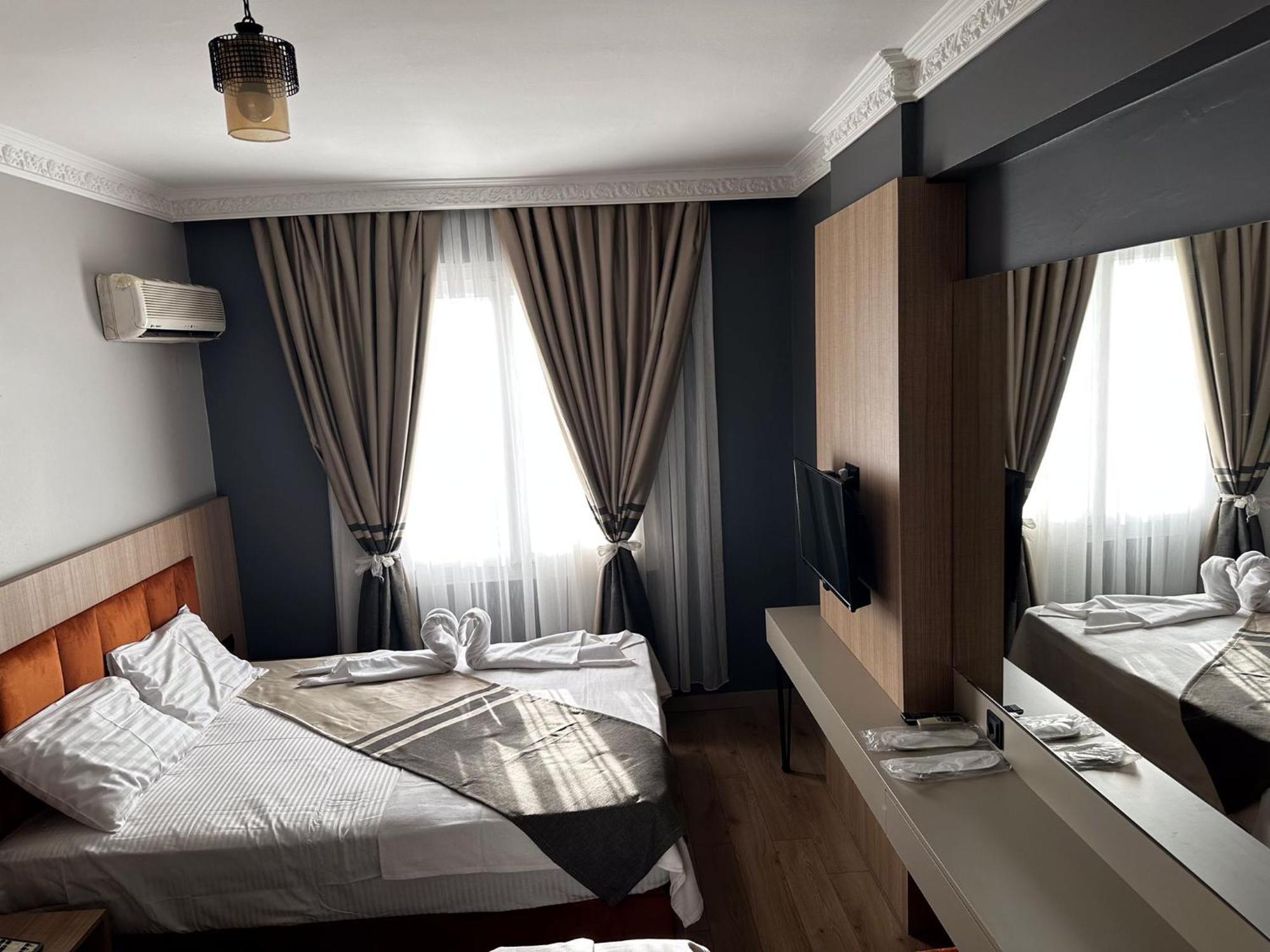 Metros Hotel Mersin  Exterior photo